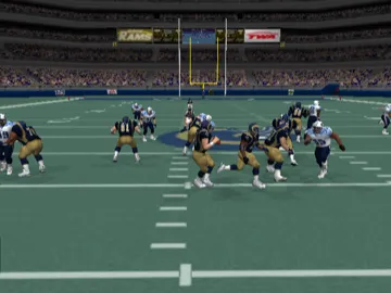 Madden NFL 2001 screen shot game playing